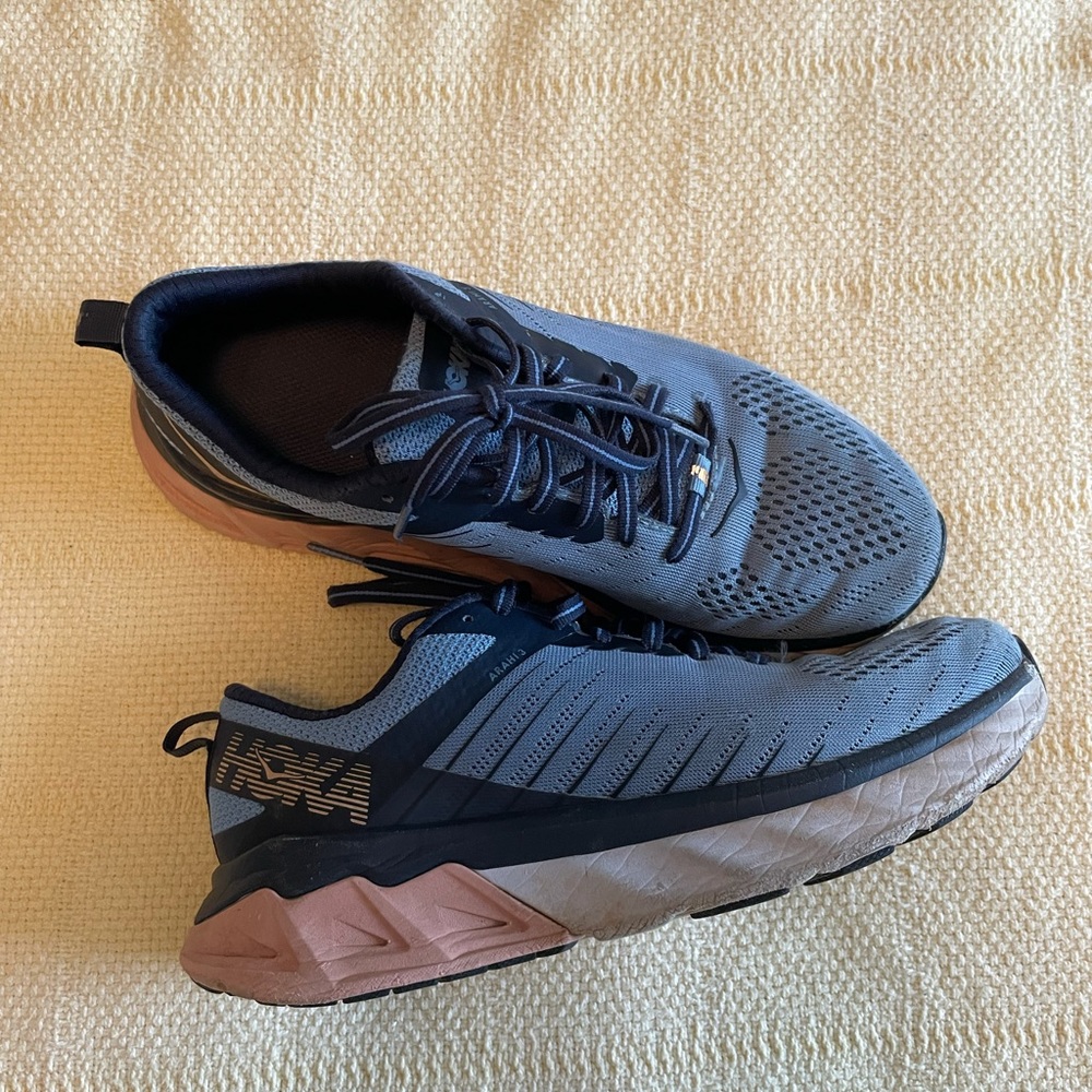 Hoka tennis shoes